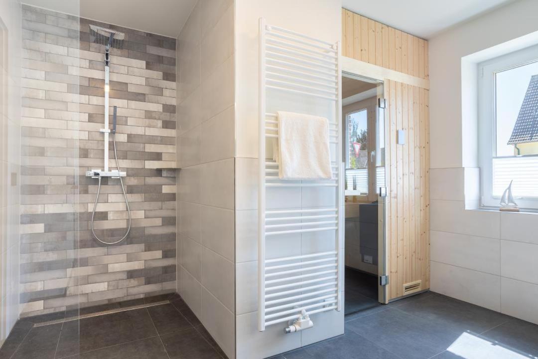 Villa Dornkamp 1 - Luxurioese Ferienwohnung Fuer 4 Personen Inklusive Sauna Und Garten Timmendorfer Strand Eksteriør billede